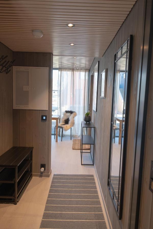 Modern Apartment In Henningsvær Esterno foto