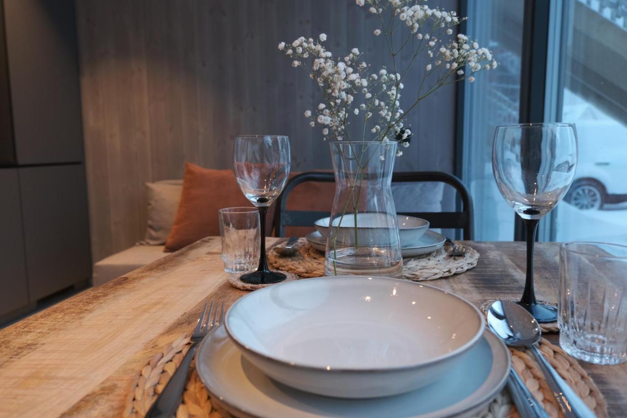 Modern Apartment In Henningsvær Esterno foto