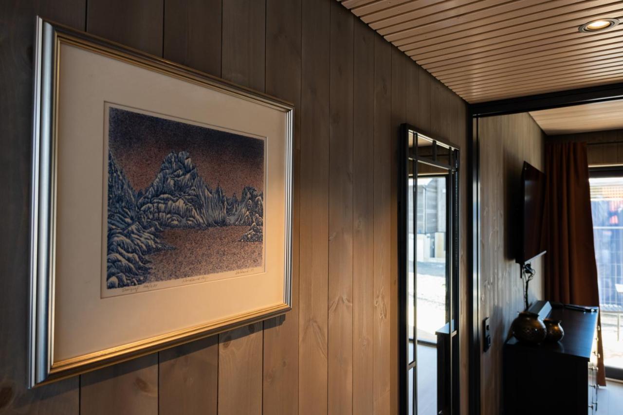 Modern Apartment In Henningsvær Esterno foto